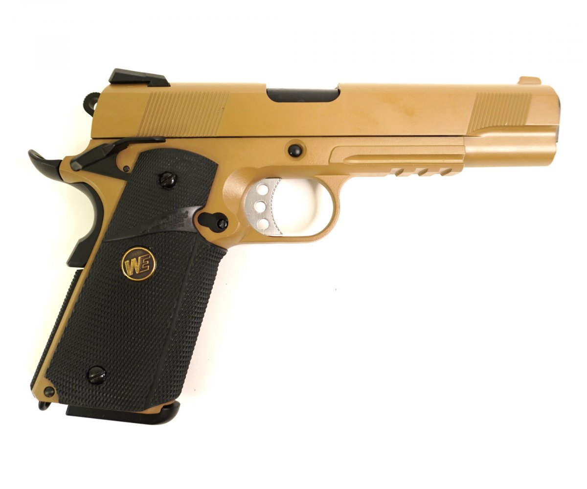 Страйкбольный пистолет WE Colt M1911A1 M.E.U. Rail Tan (WE-E008B-TAN)