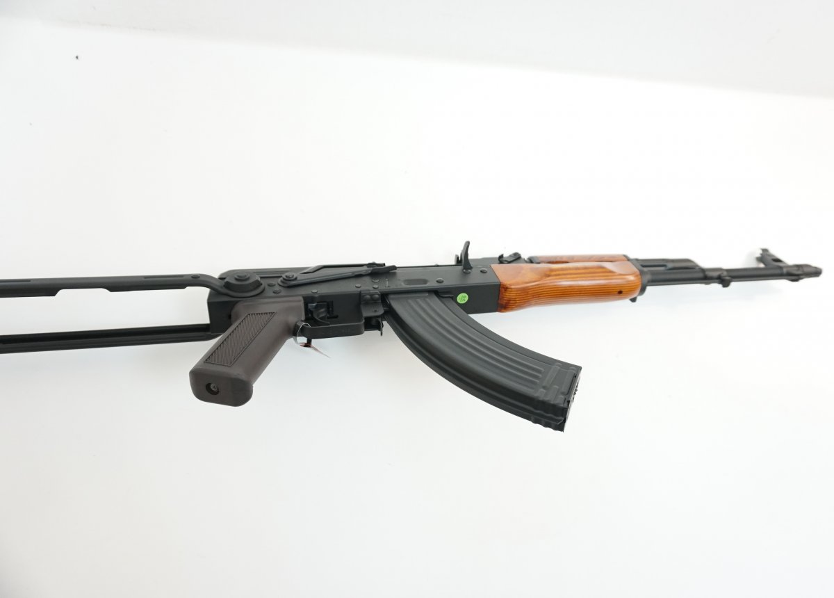 Страйкбольный автомат Cyma RКМС, складной приклад (CM.048S)