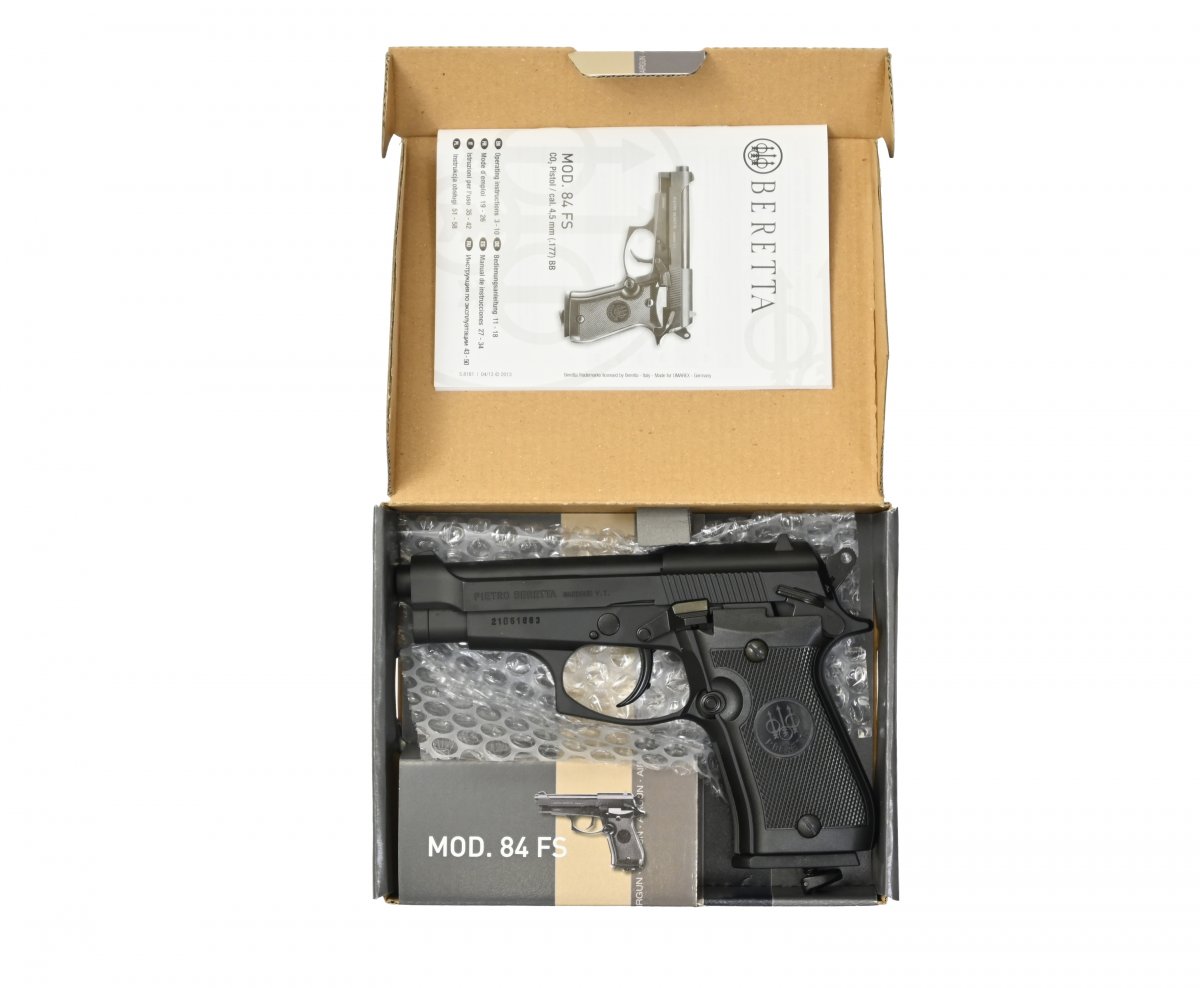 Пневматический пистолет Umarex Beretta M84 FS 4.5 мм (Blowback, металл)