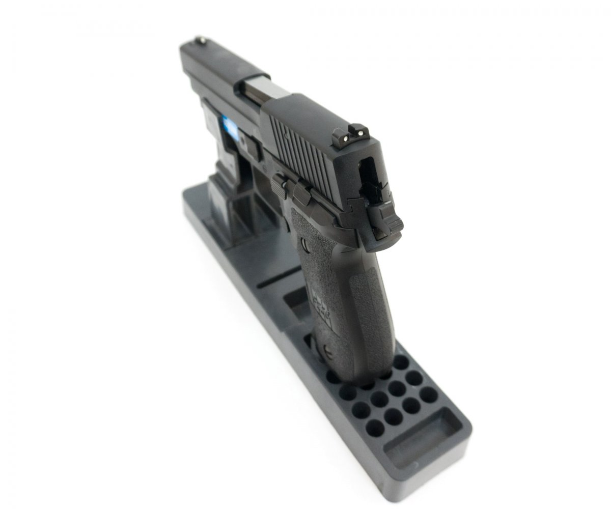 Страйкбольный пистолет WE Sig Sauer P226 (WE-F001B)