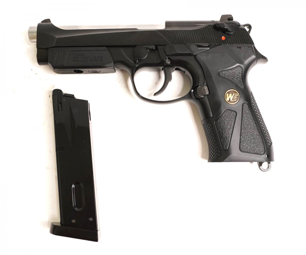 Страйкбольный пистолет WE Beretta 90-Two GBB (WE-M015-BK)