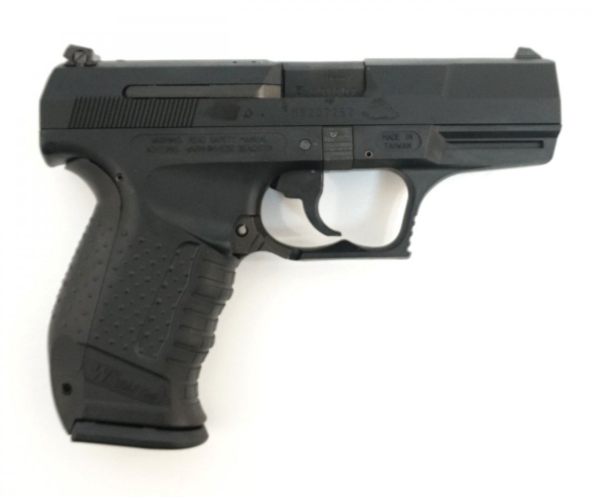 Страйкбольный пистолет WE Walther P99 GBB Black (WE-PX001-BK)