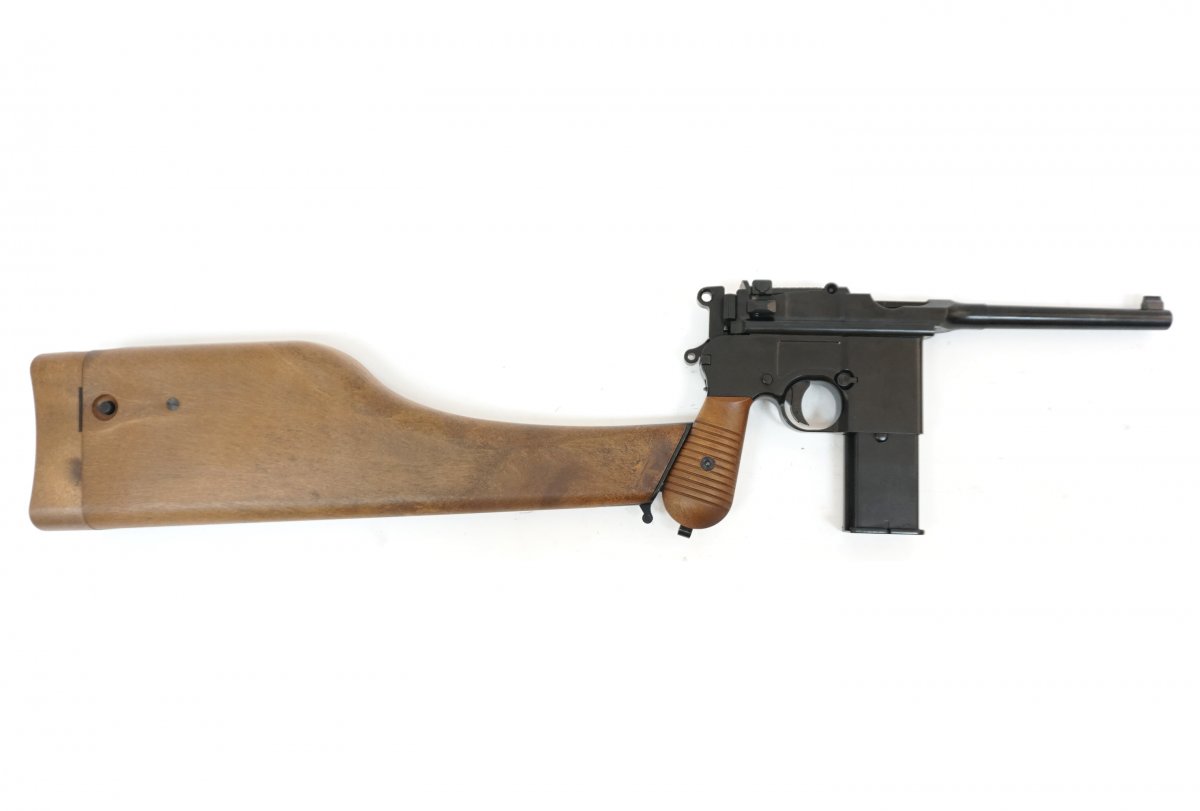 Страйкбольный пистолет WE Mauser 712, кобура-приклад (WE-712-BK)