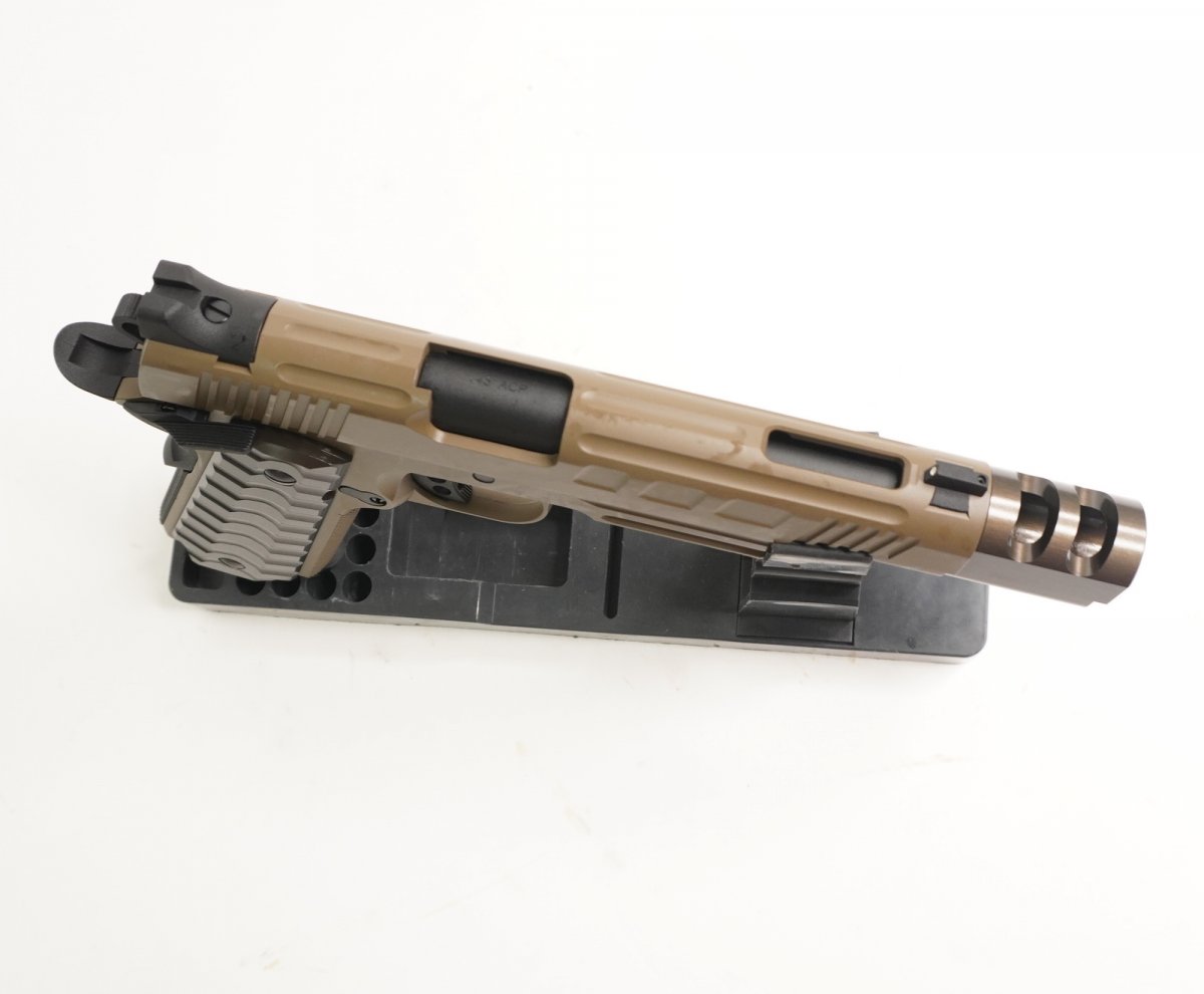 Страйкбольный пистолет KJW Colt 1911/M45A1 Gas FDE, удлин. ствол (KP-16.GAS)