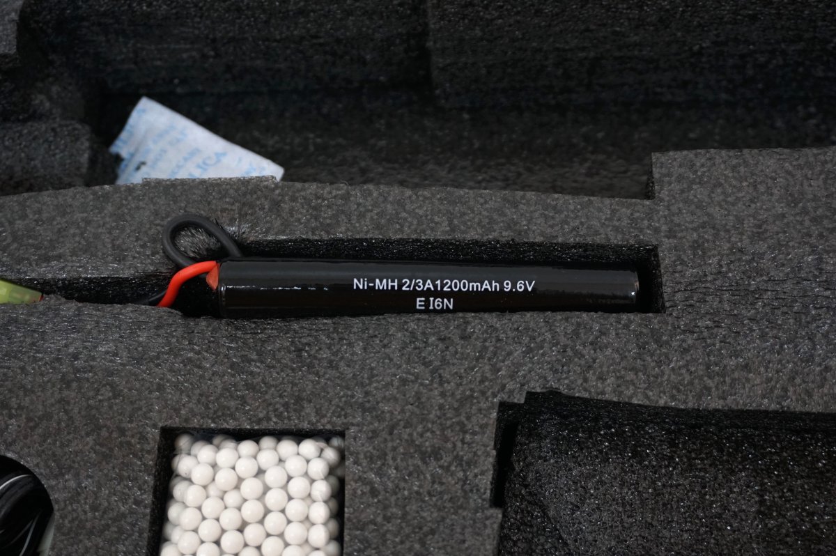 Страйкбольный автомат Cyma M4 URX rail 13” (CM.068C)