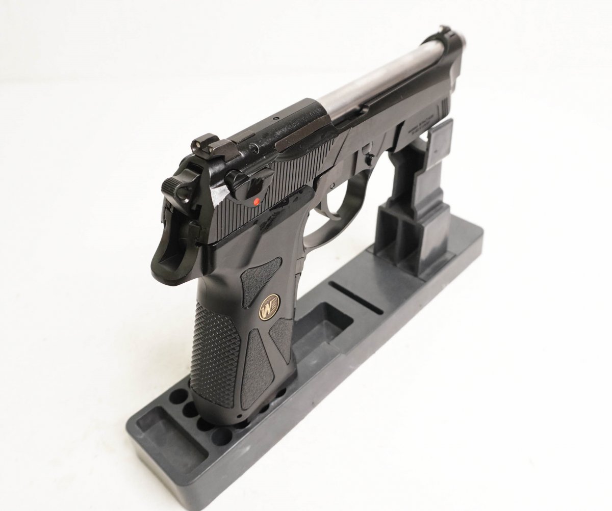 Страйкбольный пистолет WE Beretta 90-Two GBB (WE-M015-BK)