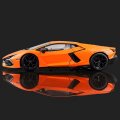 Металлическая машинка Lamborghini Revuelto 1:32 Orange