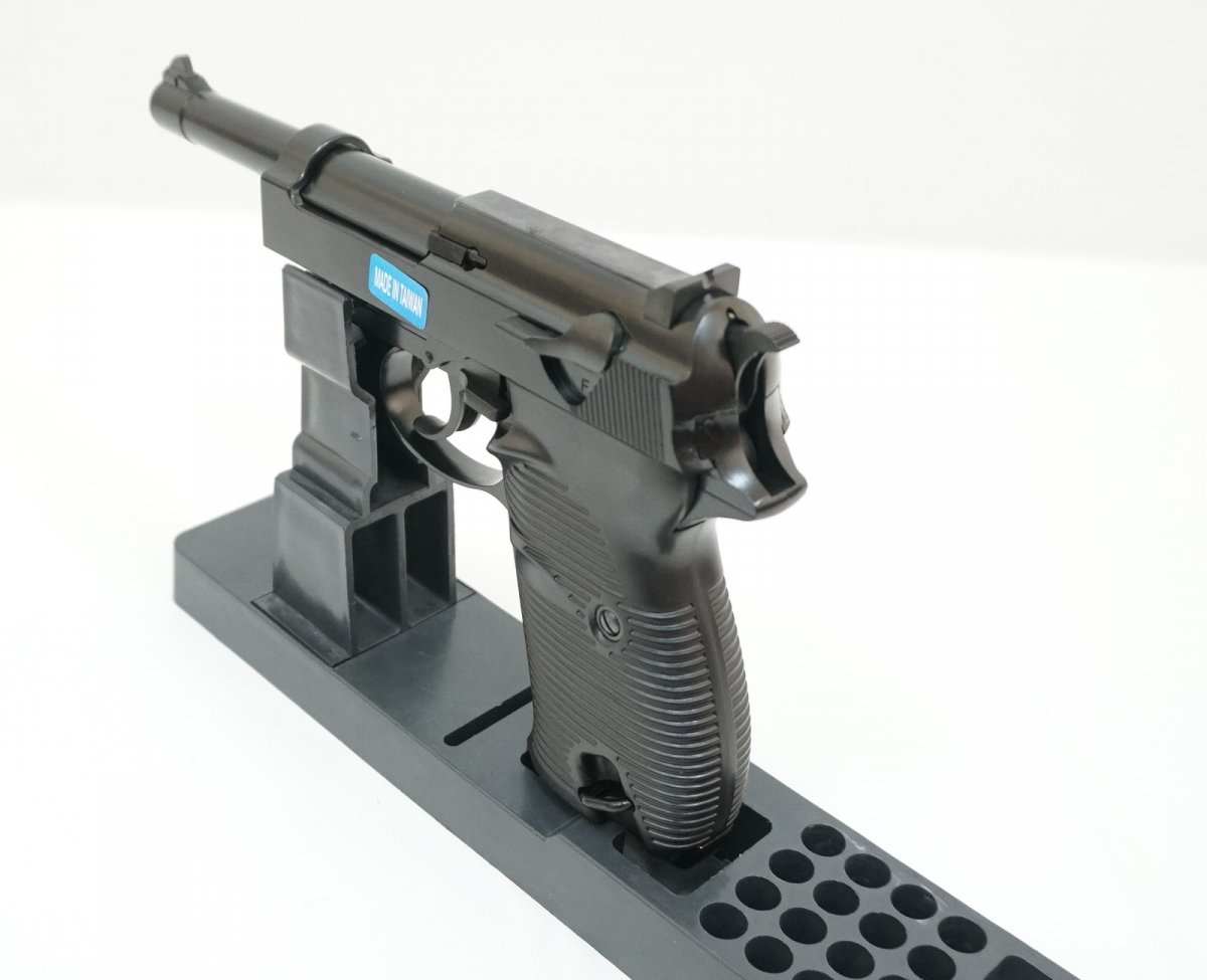 Страйкбольный пистолет WE Walther P38 (GBB, металл)
